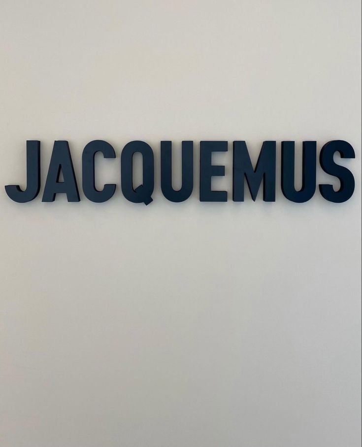 𝙅𝘼𝘾𝙌𝙐𝙀𝙈𝙐𝙎