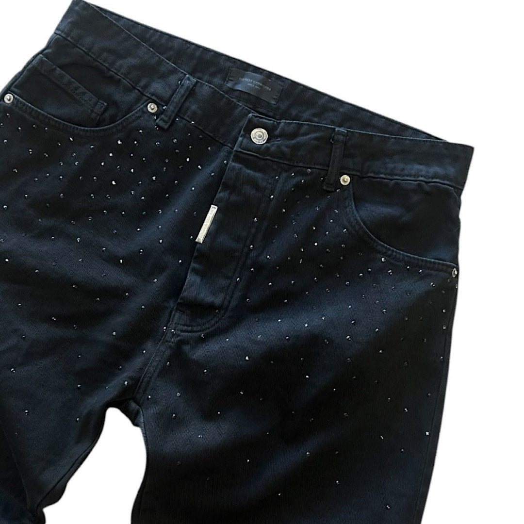 JEANS do not conform