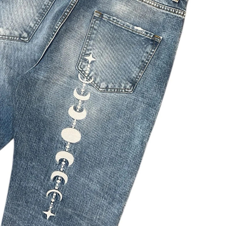 JEANS do not conform